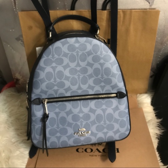 backpack - Picture 1 of 4